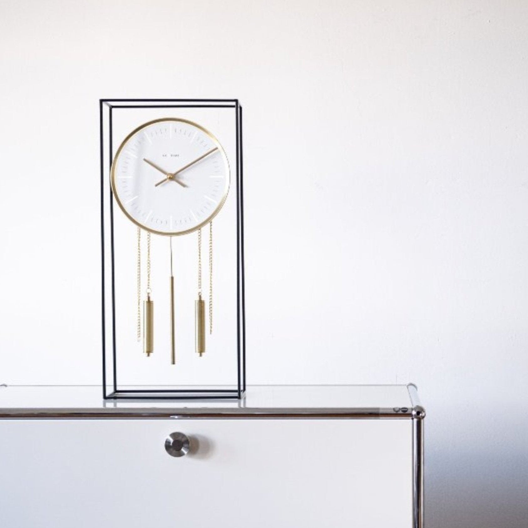 PENDULUM CLOCK