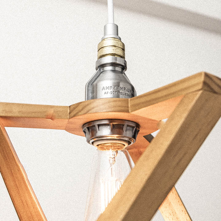 AMP WOODEN SHADE LAMP TRI STD AL