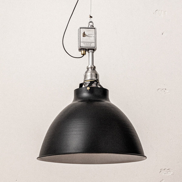 AMP ALU SHADE RO MEDIUM SWITCH BK