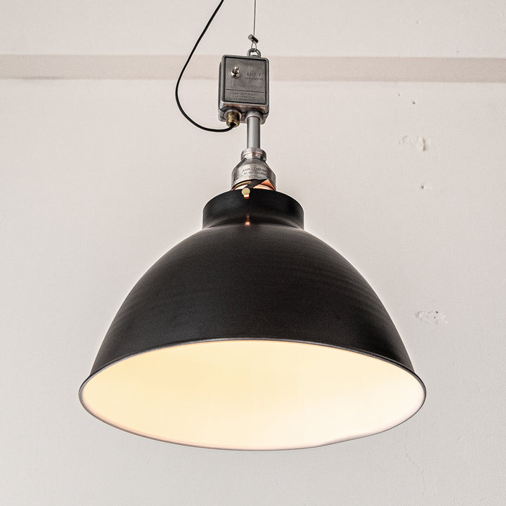 AMP ALU SHADE RO MEDIUM SWITCH BK