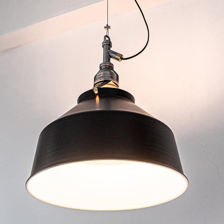 AMP ALU SHADE SQ SMALL WIRE BK