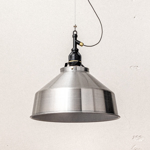 AMP ALU SHADE SQ MEDIUM WIRE AL