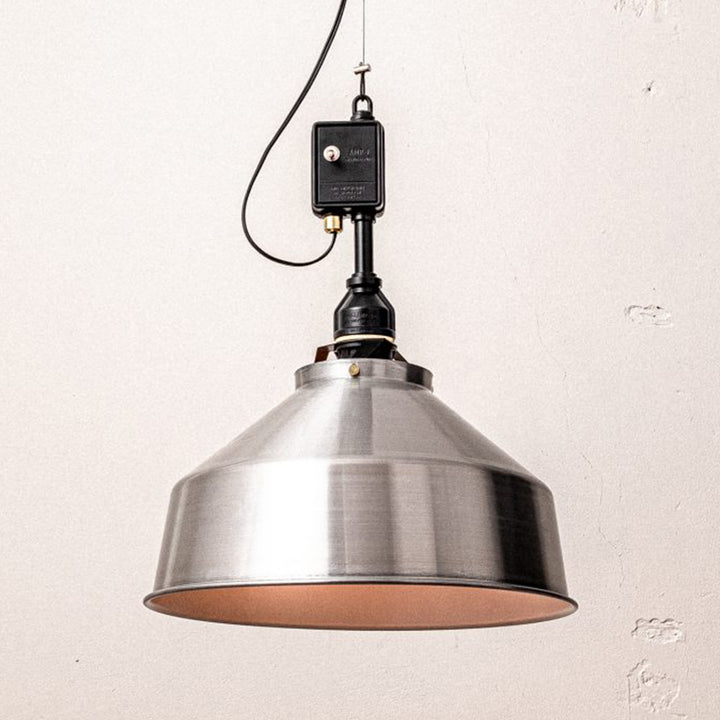 AMP ALU SHADE SQ MEDIUM SWITCH AL