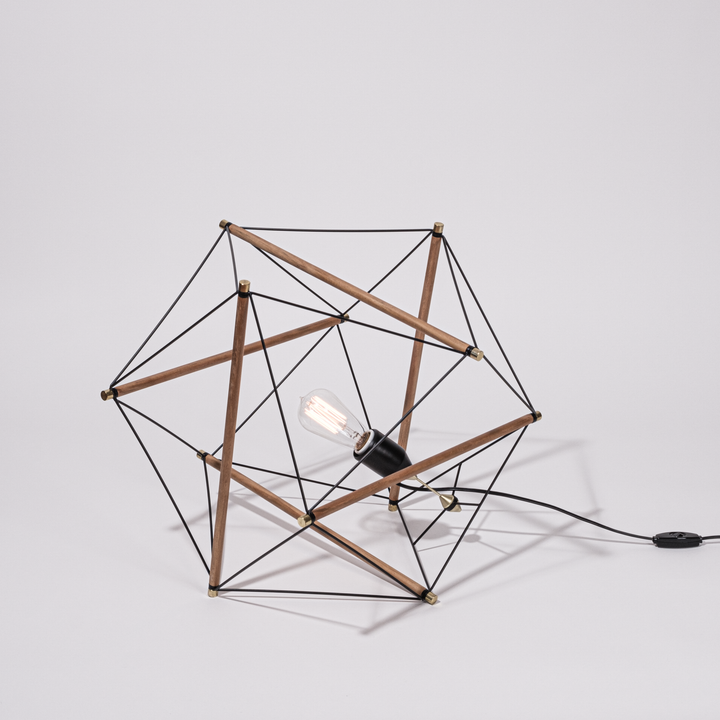 TENSEGRITY FLOOR LIGHT MEDIUM BK