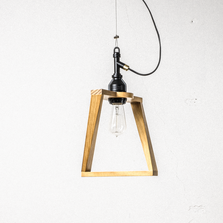 AMP WOODEN SHADE LAMP DUO WIRE BK
