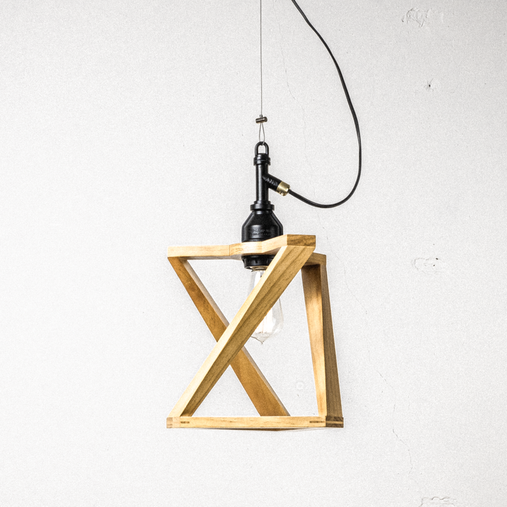 AMP WOODEN SHADE LAMP TRI WIRE BK