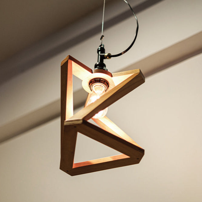 AMP WOODEN SHADE LAMP TRI WIRE BK