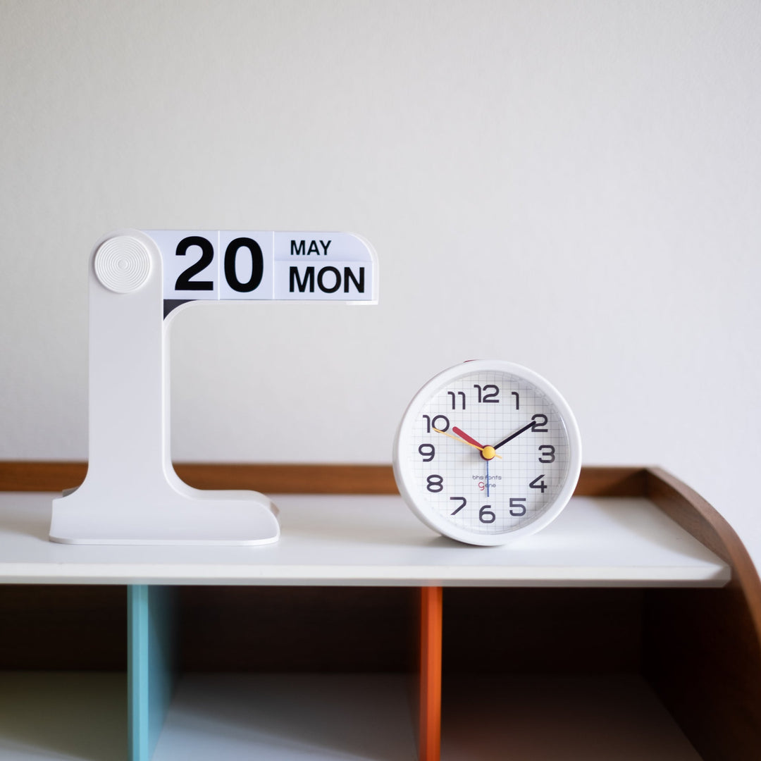 BHS GENE ALARM CLOCK Bayer Alarm RO WH
