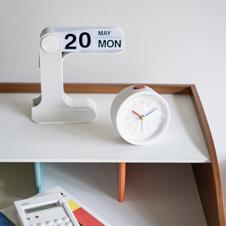 BHS GENE ALARM CLOCK
Pro L Alarm WH
