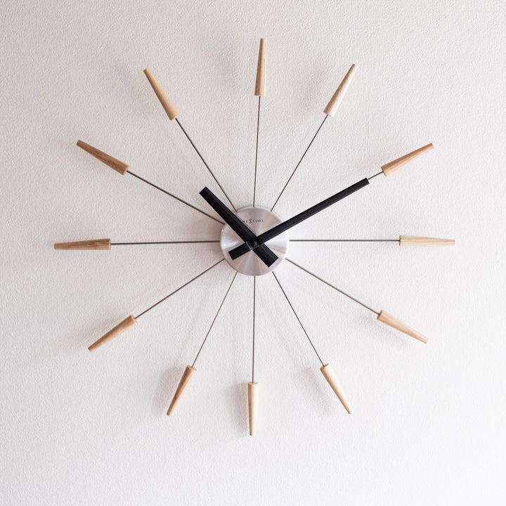Radiant clock corn NA