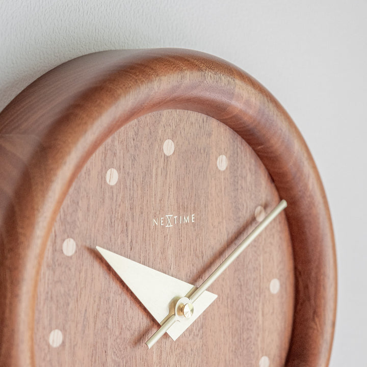 Dowel Circle