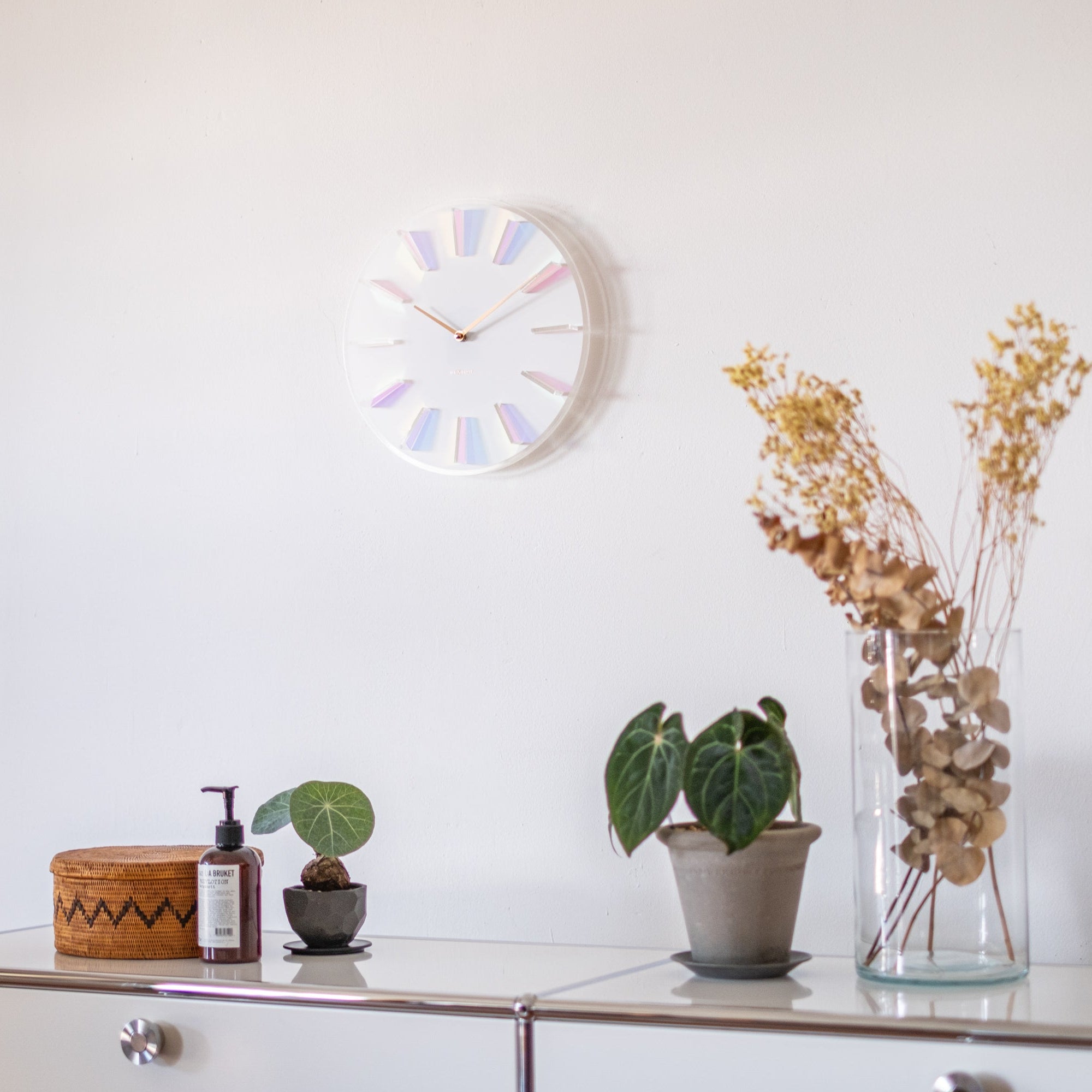 Prism プリズム　時計　アクリル時計