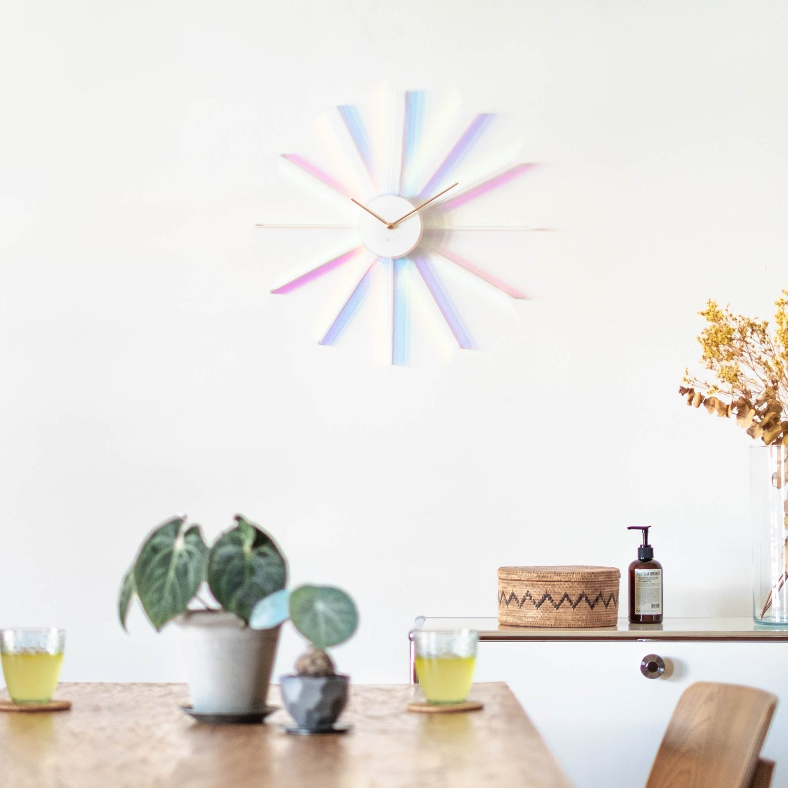 Prism Radiant Clock L｜NEXTIME｜壁掛け時計｜商品画像2