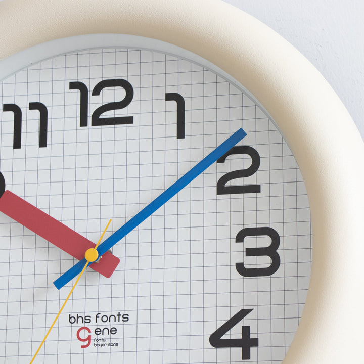 BHS GENE WALL CLOCK Bayer IV
