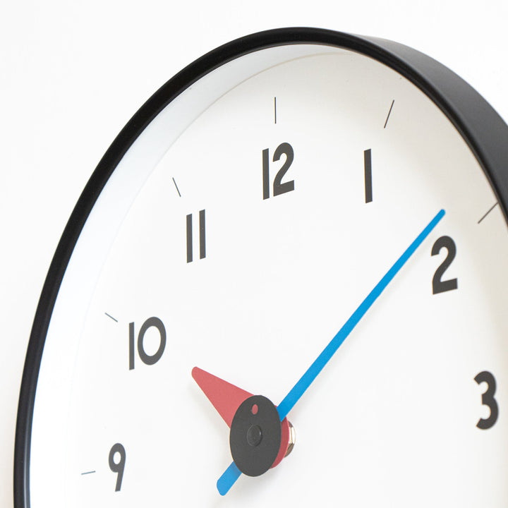 BHS GENE WALL CLOCK Universal